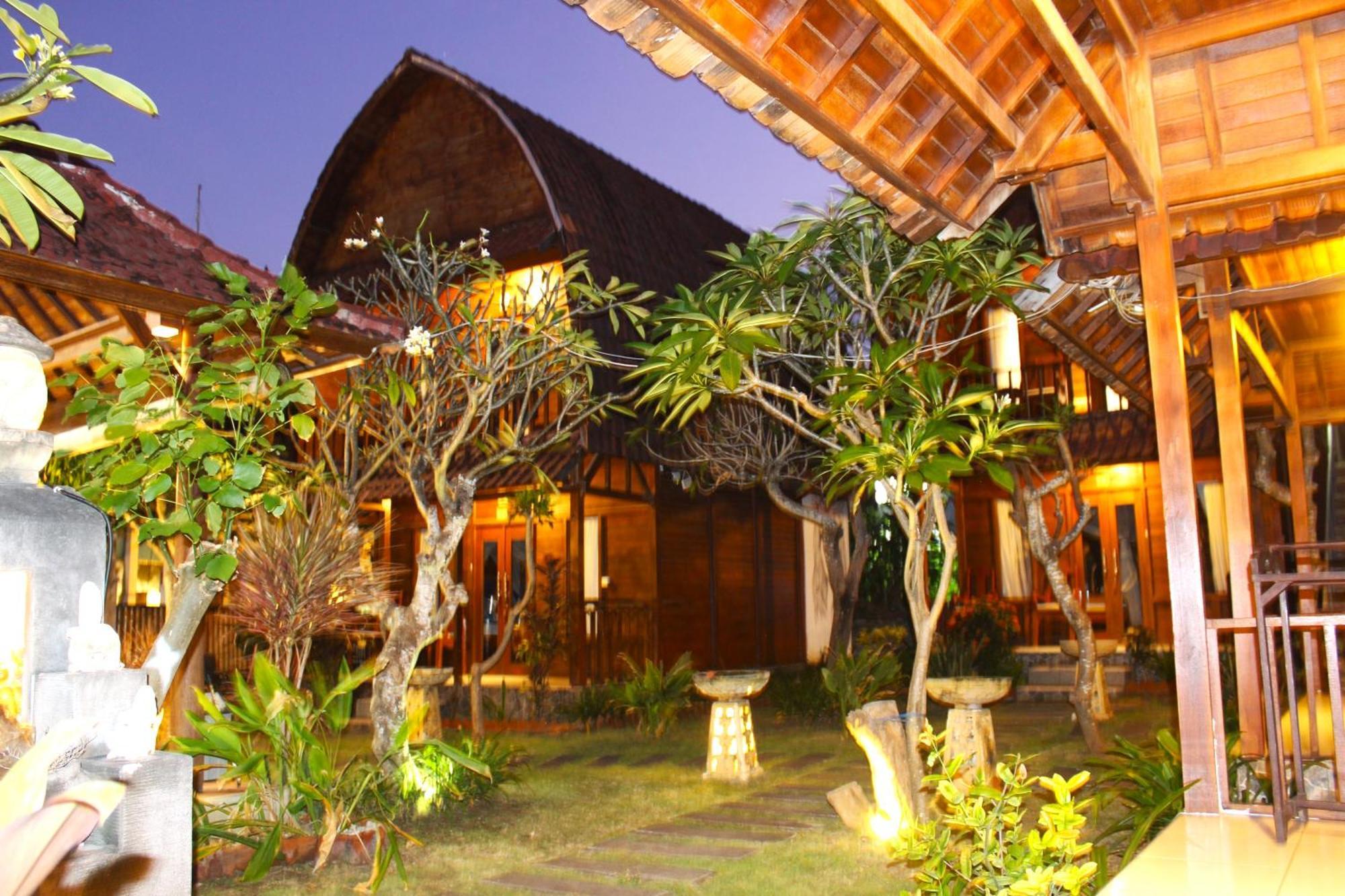Boga Segara Villa And Resto Batununggul Esterno foto