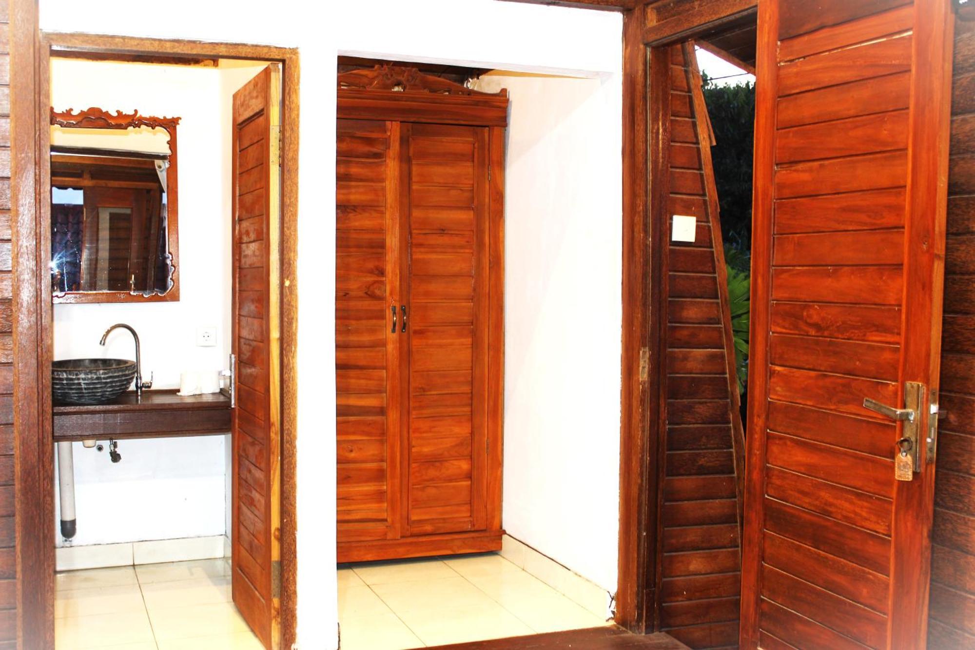 Boga Segara Villa And Resto Batununggul Esterno foto