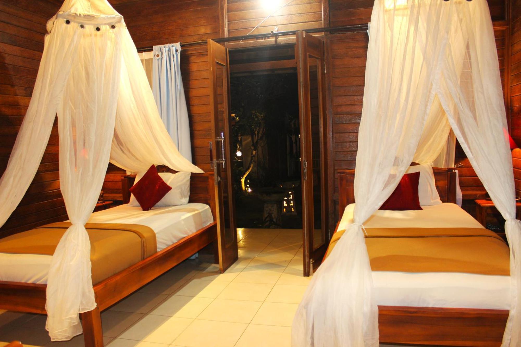 Boga Segara Villa And Resto Batununggul Esterno foto