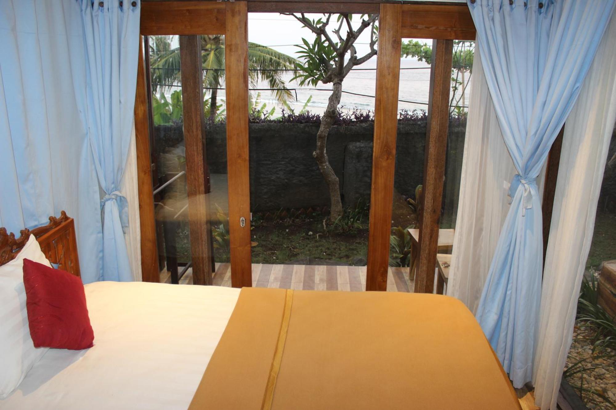Boga Segara Villa And Resto Batununggul Esterno foto